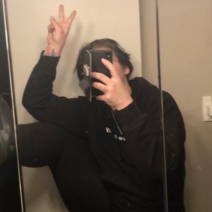 Meet your Posher, Marshall lee